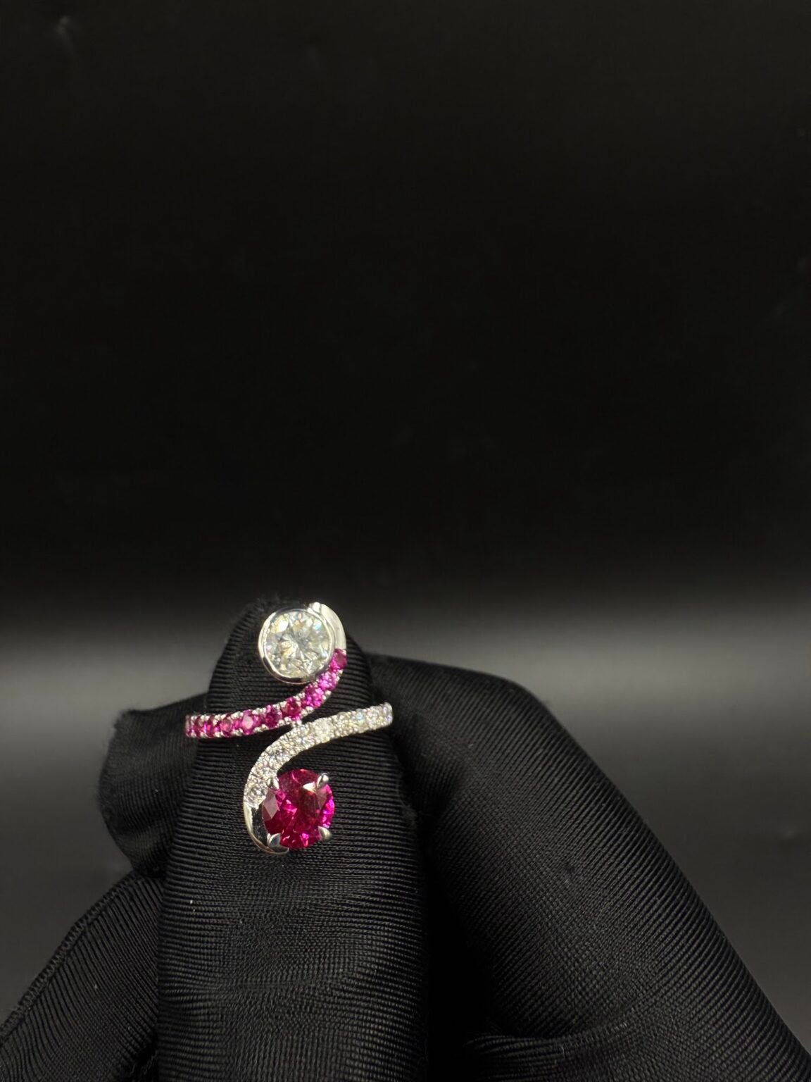 10k gold diamond and ruby ring