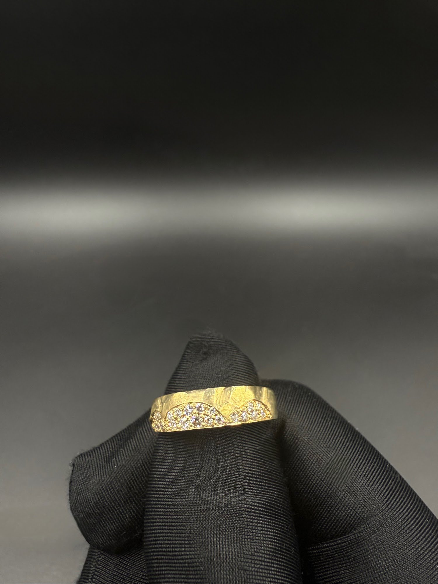 10k gold diamond band ring