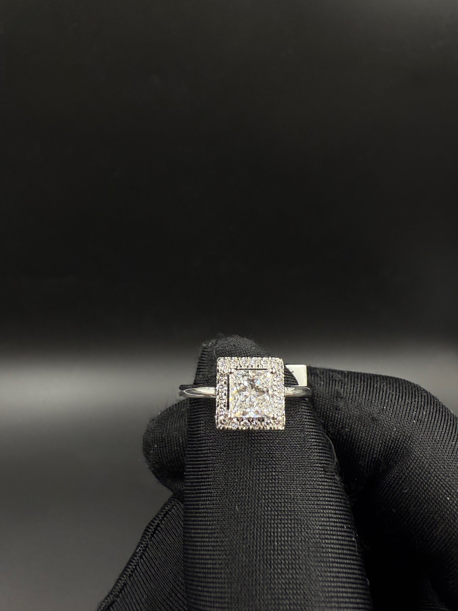 14k gold lab diamond ring