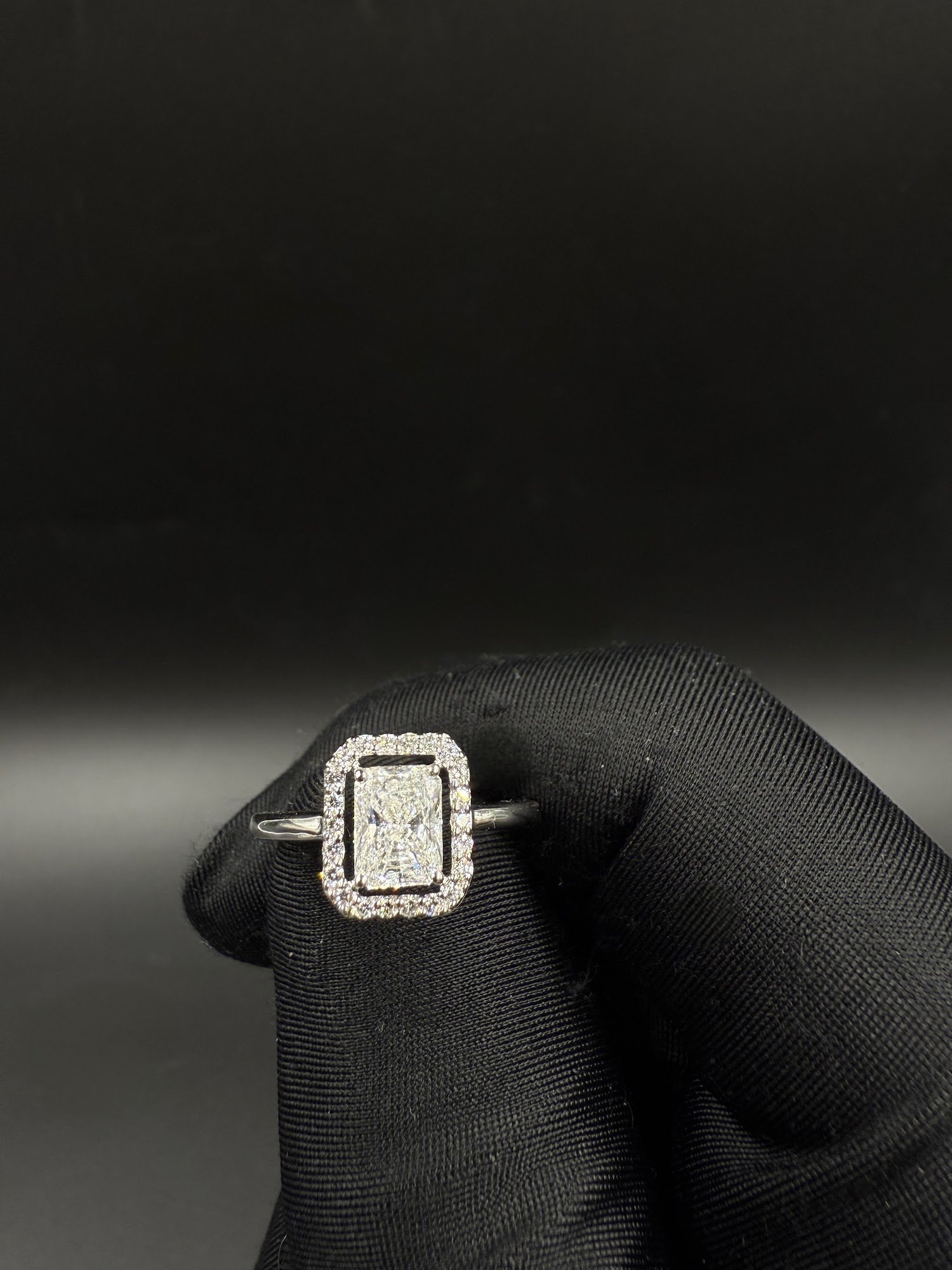 14k gold radiant cut lab diamond ring