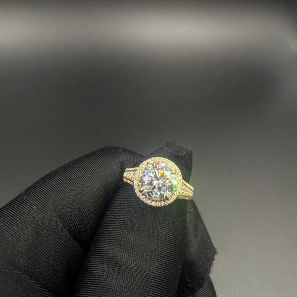 14k gold round diamond ring