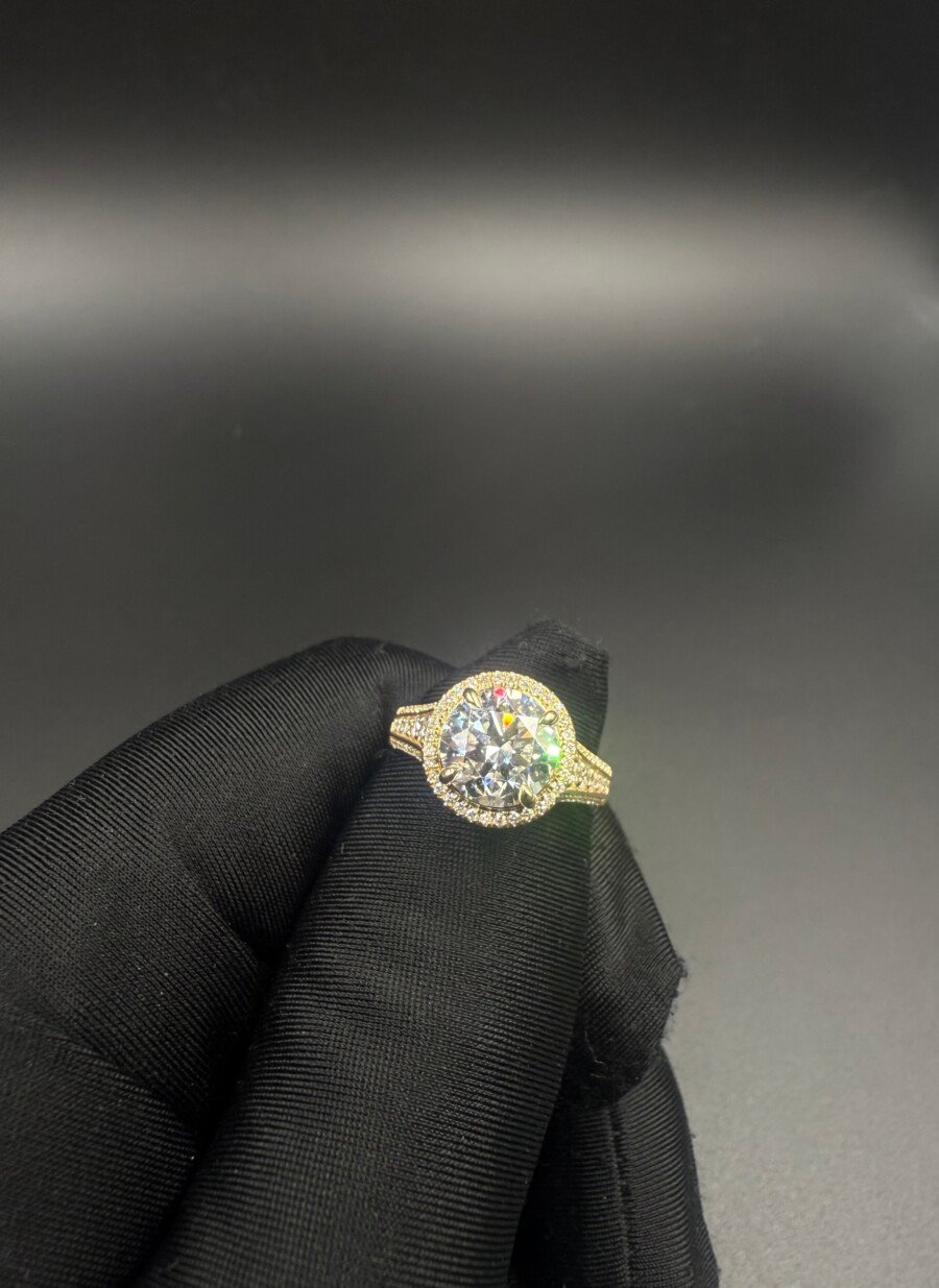 14k gold round diamond ring